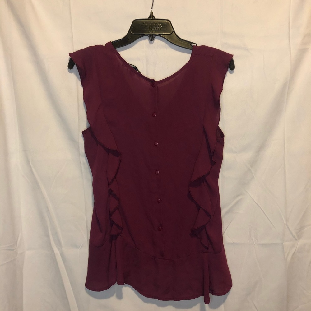 Versona Ruffle Top - Picture 2 of 6